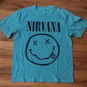 Nirvana graphic tee, size M never worn